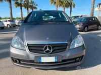 Usata Mercedes A160 Edition 95 CV (69 kW) 2011 Grigio Berlina