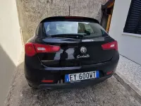 Usata Alfa Romeo Giulietta Sprint 105 CV (77 kW) 2015 Utilitaria