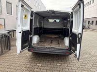 Usata Opel Vivaro 116 CV (85 kW) 2016 Monovolume