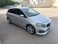 Usata Mercedes B180 Premium 109 CV (80 kW) 2016 Argento Utilitaria
