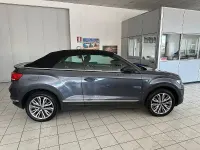 Begagnad VW T-Roc Cabriolet Style 110 HK (80 kW) 2022 Grå Cab