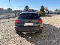 Usata Audi Q2 Comfort 150 CV (110 kW) 2017 Grigio SUV