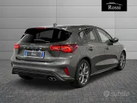 Usata Ford Focus ST 116 CV (85 kW) 2025 Grigio Berlina
