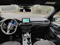 Usata Ford Kuga 120 CV (88 kW) 2024 Grigio SUV