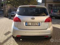 Usata Kia Venga 128 CV (94 kW) 2012 Argento Utilitaria