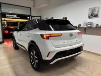 Usata Opel Mokka 130 CV (95 kW) 2025 Bianco SUV