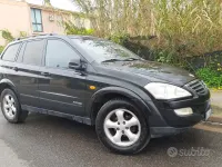 Usata SsangYong Kyron 141 CV (103 kW) 2010 Nero SUV