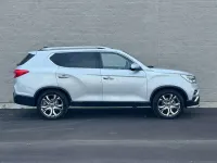Usata SsangYong Rexton 181 CV (133 kW) 2018 Argento metallizzato SUV