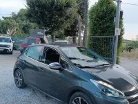 Usata Peugeot 208 82 CV (60 kW) 2017 Grigio Utilitaria