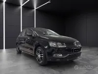 Usata VW Polo Comfortline 75 CV (55 kW) 2014 Nero Berlina