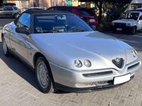 Usata Alfa Romeo Spider Lusso 150 CV (110 kW) 1997 Grigio Cabrio