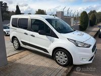 Usado Ford Transit 119 CV (87 kW) 2021 Blanco Berlina