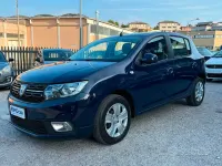 Usata Dacia Sandero Comfort 101 CV (74 kW) 2020 Bluazzurro Berlina