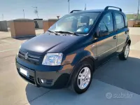 Usata Fiat Panda Climbing 60 CV (44 kW) 2008 Nero Utilitaria
