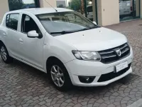 Usata Dacia Sandero 72 CV (52 kW) 2013 Bianco Berlina