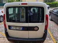 Usata Fiat Doblò 63 CV (46 kW) 2017 Bianco Monovolume