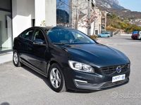 Usata Volvo S60 Business Edition 190 CV (139 kW) 2018 Grigio Berlina