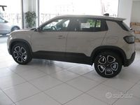 Nuova Jeep Avenger Summit 100 CV (73 kW) 2025 SUV