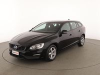 Usata Volvo V60 Kinetic 120 CV (88 kW) 2016 Nero Station wagon