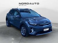Usata Kia Stonic Style 99 CV (72 kW) 2022 Grigio SUV