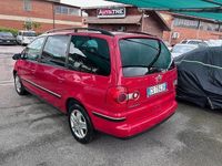 Usata VW Sharan Trendline 116 CV (85 kW) 2004 Rosso Monovolume