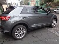 Usata VW T-Roc Advance 116 CV (85 kW) 2020 Grigio SUV