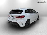 Usata BMW 118 M Sport 149 CV (109 kW) 2023 Alpinweiss iii pastello Utilitaria