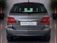 Usata Mercedes B180 116 CV (85 kW) 2010 Marrone Monovolume