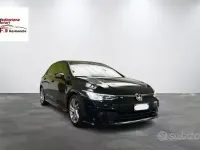 Usata VW Golf VIII R-line 150 CV (110 kW) 2022 Nero Berlina