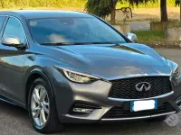Usata Infiniti Q30 Business Executive 109 CV (80 kW) 2017 Grigio Monovolume