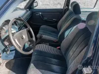 Usata Mercedes 200 SE 1982 Blu Berlina