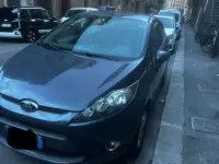 Usata Ford Fiesta 82 CV (60 kW) 2012 Berlina