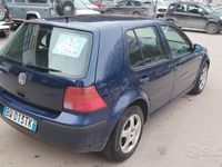 Usata VW Golf IV 90 CV (66 kW) 2001 Berlina