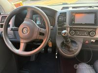 Usata VW Caravelle 140 CV (102 kW) 2012 Monovolume