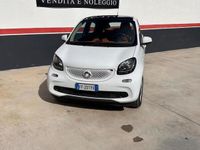 Usata Smart ForFour Prime 71 CV (52 kW) 2017 Bianco Utilitaria