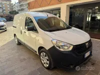 Usata Dacia Dokker 102 CV (75 kW) 2018 Bianco Monovolume
