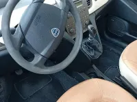 Usata Lancia Ypsilon 60 CV (44 kW) 2005 Bluazzurro Utilitaria