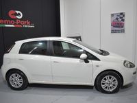 Usata Fiat Punto Street 75 CV (55 kW) 2014 Bianco Utilitaria