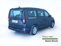 Usata VW Caddy Maxi 122 CV (89 kW) 2024 Blu/azzurro Monovolume
