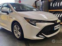 usata Toyota Corolla Touring Sports 1.8 Hybrid Active