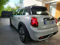 Usata Mini Cooper SD 170 CV (125 kW) 2019 Utilitaria