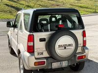 Usata Suzuki Jimny 65 CV (47 kW) 2005 Grigio SUV