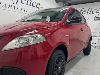 Usata Lancia Ypsilon 80 CV (58 kW) 2015 Rosso Utilitaria
