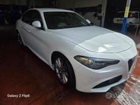 Używany Alfa Romeo Giulia Super 150 KM (110 kW) 2016 Biały Sedan/Limuzyna