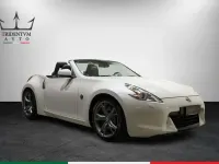 Usata Nissan 370Z 332 CV (244 kW) 2011 Bianco Cabrio
