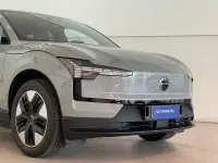 Nuova Volvo EX30 Core 200 kW (272 CV) 2026 Grigio SUV