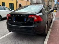 Usata Volvo S60 120 CV (88 kW) 2016 Nero Berlina