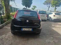 Usata Fiat Grande Punto Dynamic 75 CV (55 kW) 2009 Nero Utilitaria