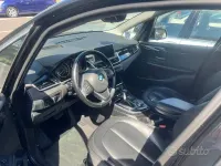 Begagnad BMW 218 Active Tourer Advantage 150 HK (110 kW) 2017 Svart Minibuss