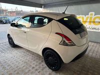 Usata Lancia Ypsilon S 69 CV (50 kW) 2022 Bianco Utilitaria